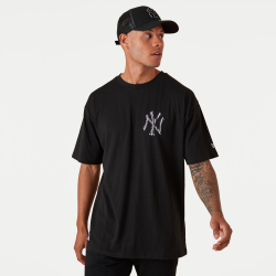 New Era New York Yankees MLB Logo Infill Black T-Shirt 13083950